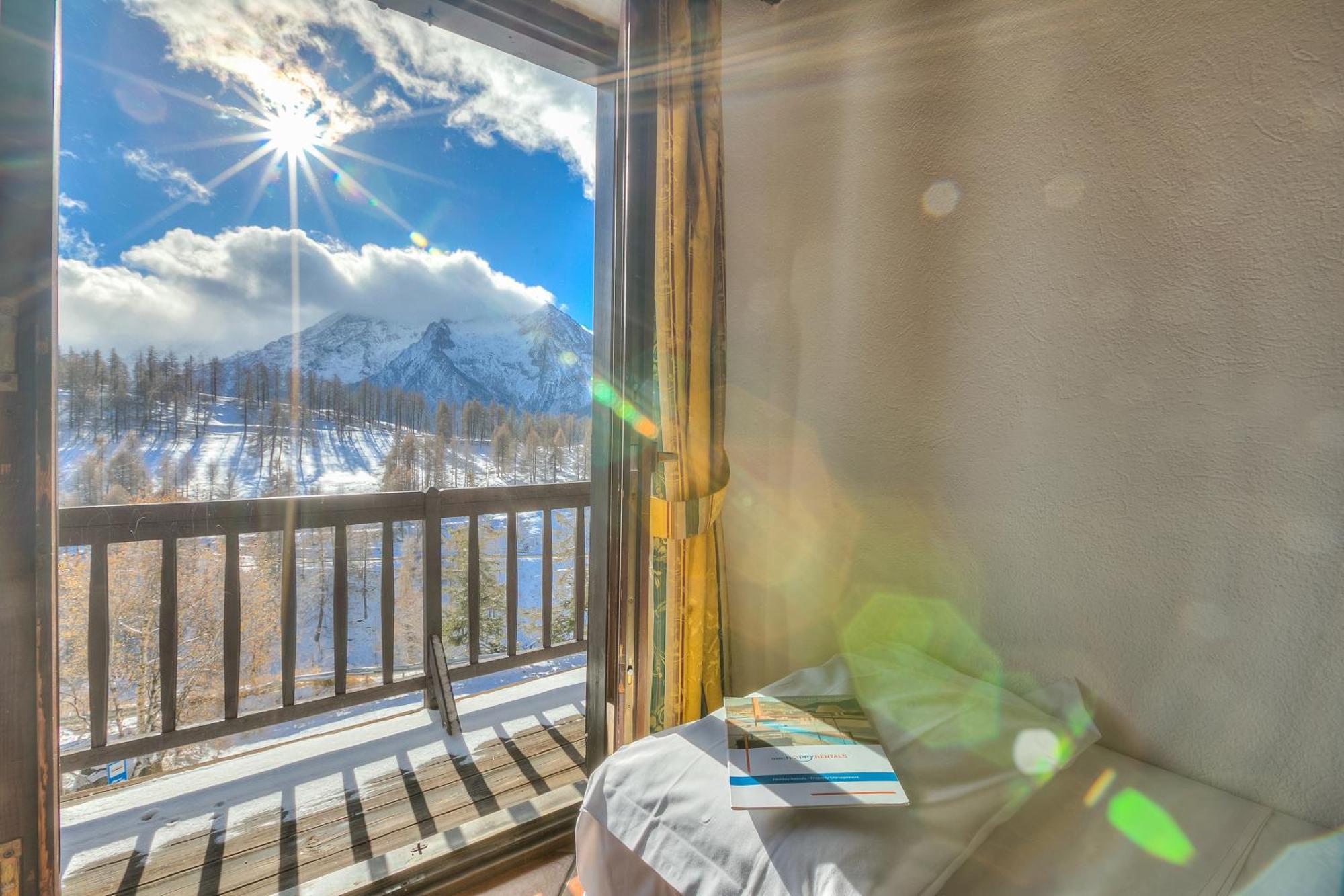 Belvedere Apartments - Happy Rentals Sestriere Ngoại thất bức ảnh