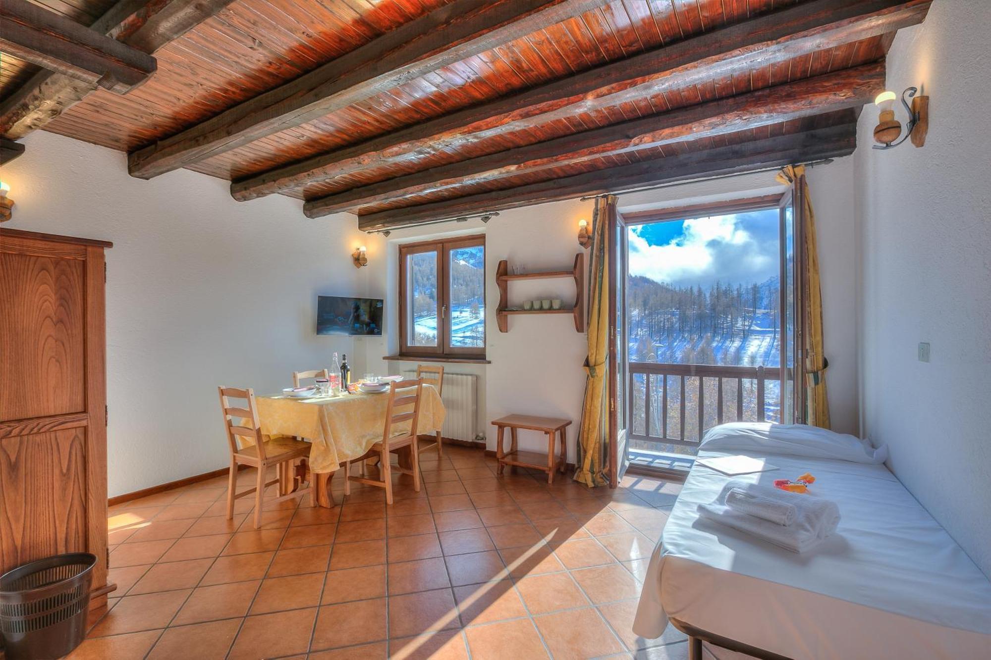 Belvedere Apartments - Happy Rentals Sestriere Ngoại thất bức ảnh