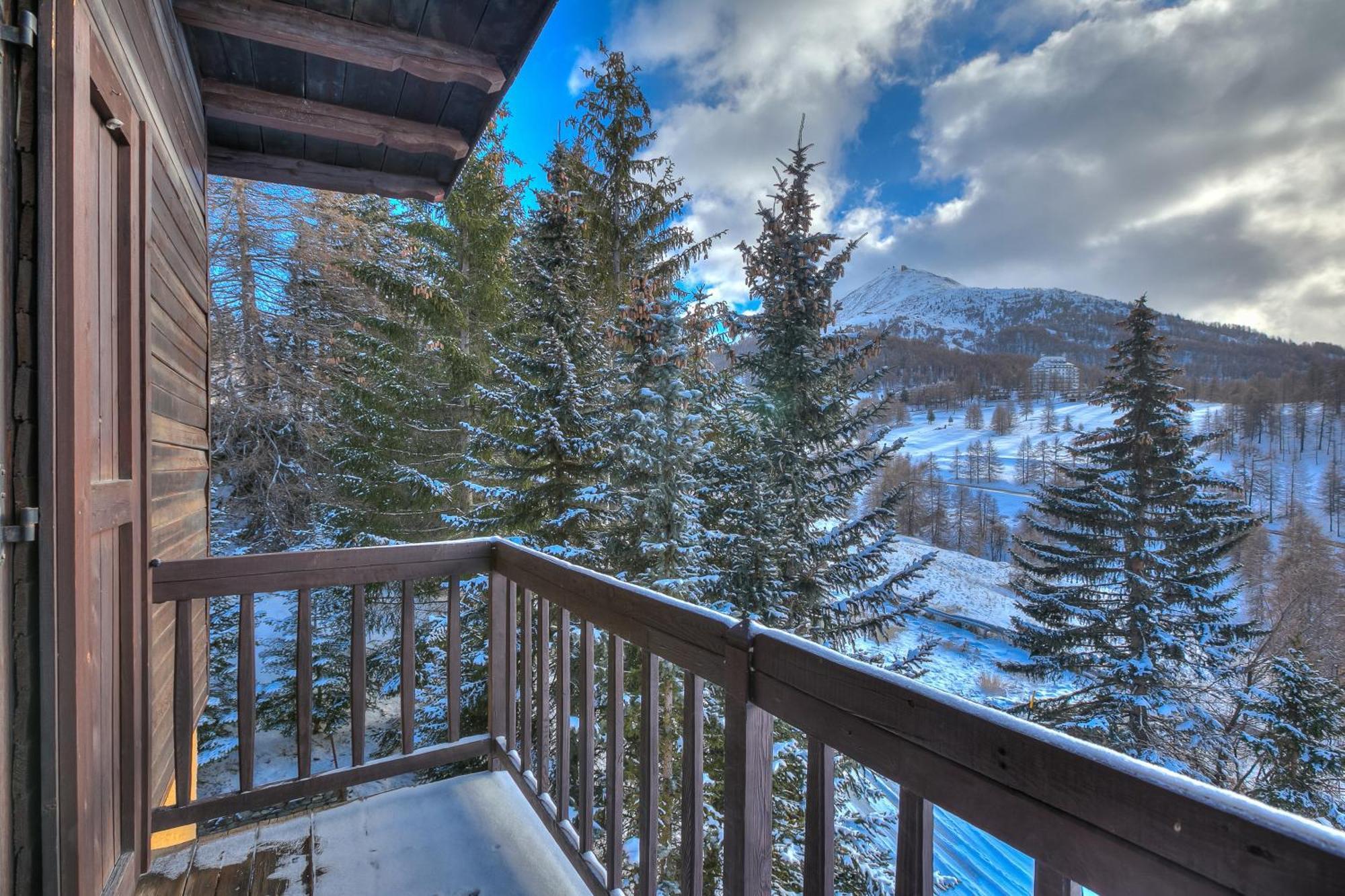 Belvedere Apartments - Happy Rentals Sestriere Ngoại thất bức ảnh