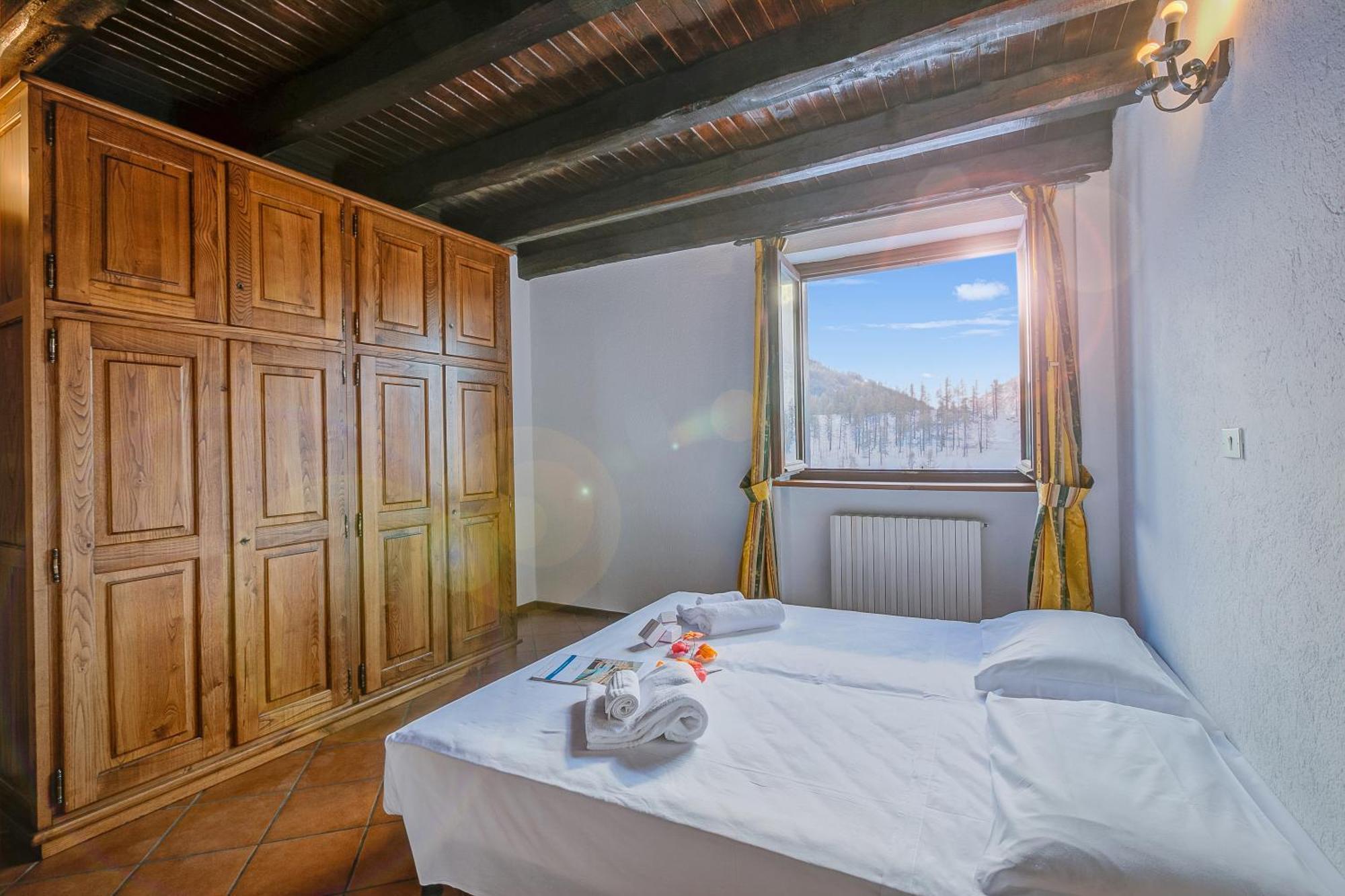 Belvedere Apartments - Happy Rentals Sestriere Ngoại thất bức ảnh