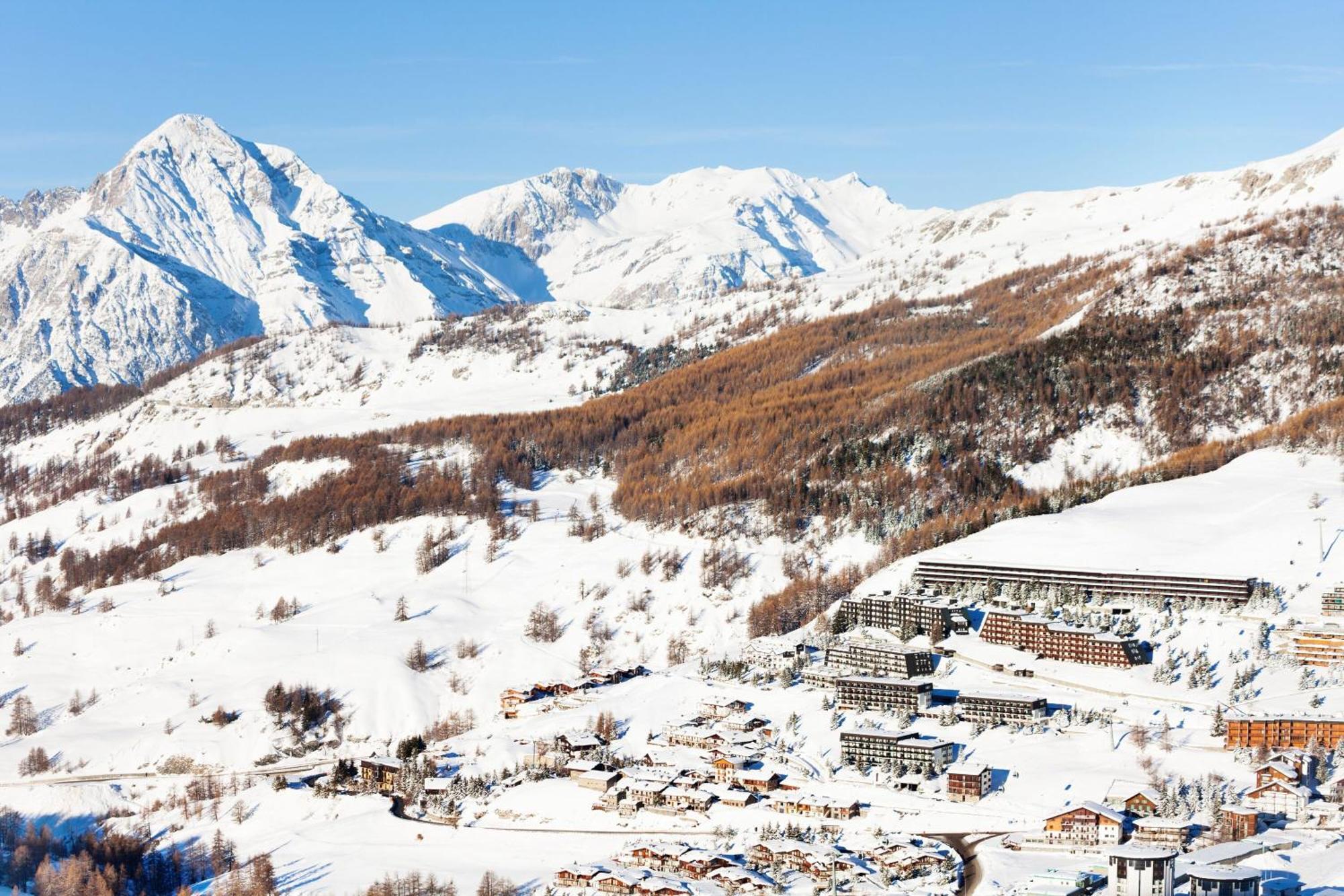 Belvedere Apartments - Happy Rentals Sestriere Ngoại thất bức ảnh